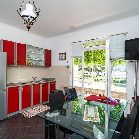 Apartments By The Sea Zuljana, Peljesac - 10233 Exterior photo