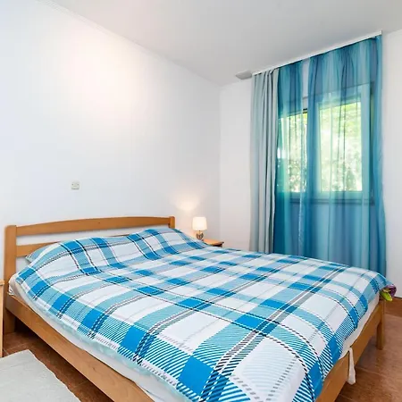 Apartments By The Sea Zuljana, Peljesac - 10233 Exterior photo
