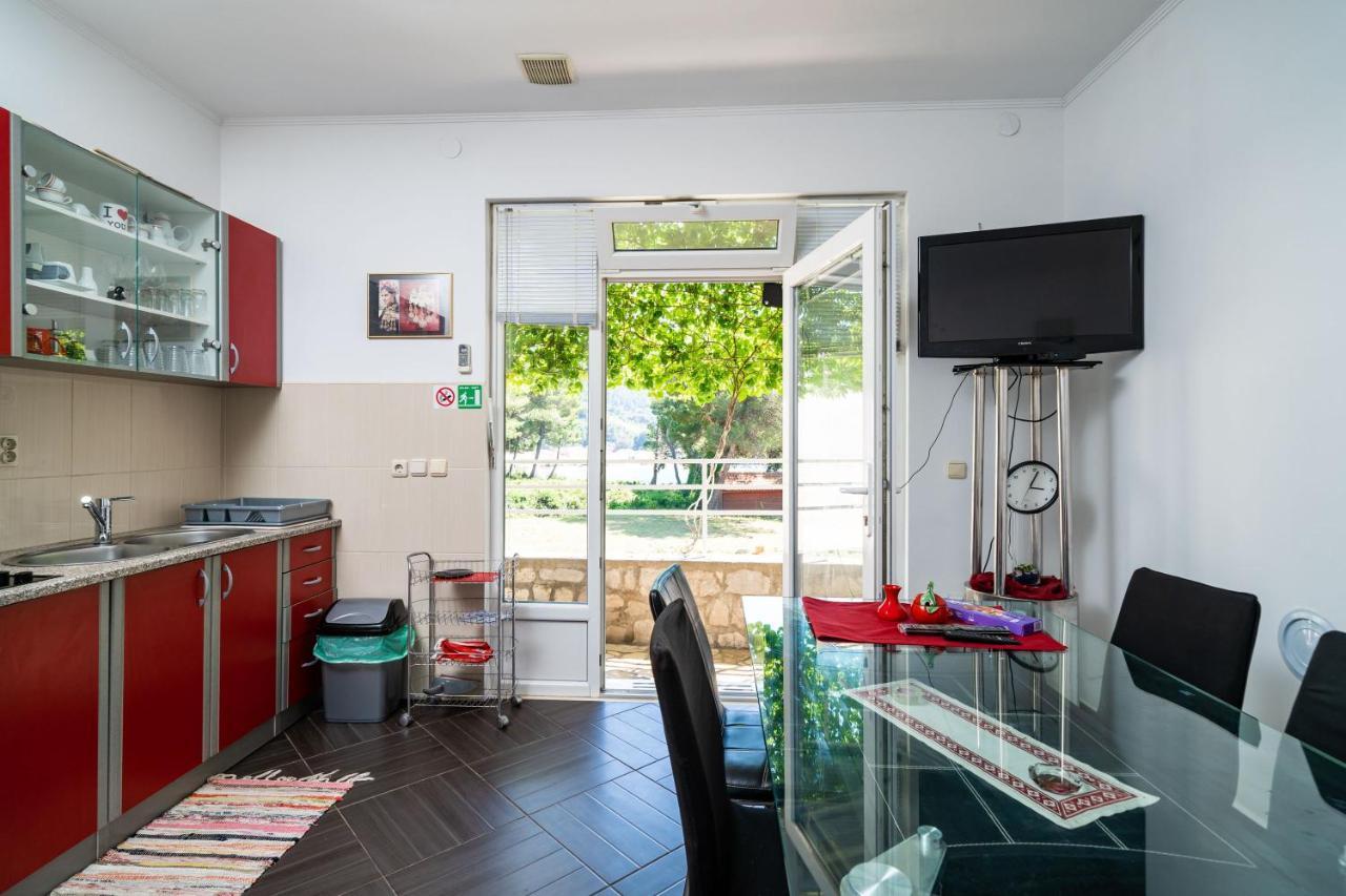 Apartment By The Sea Zuljana, Peljesac - 10233 *